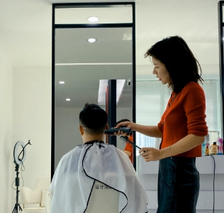 billow926-v-g9h0XU_x0-unsplash